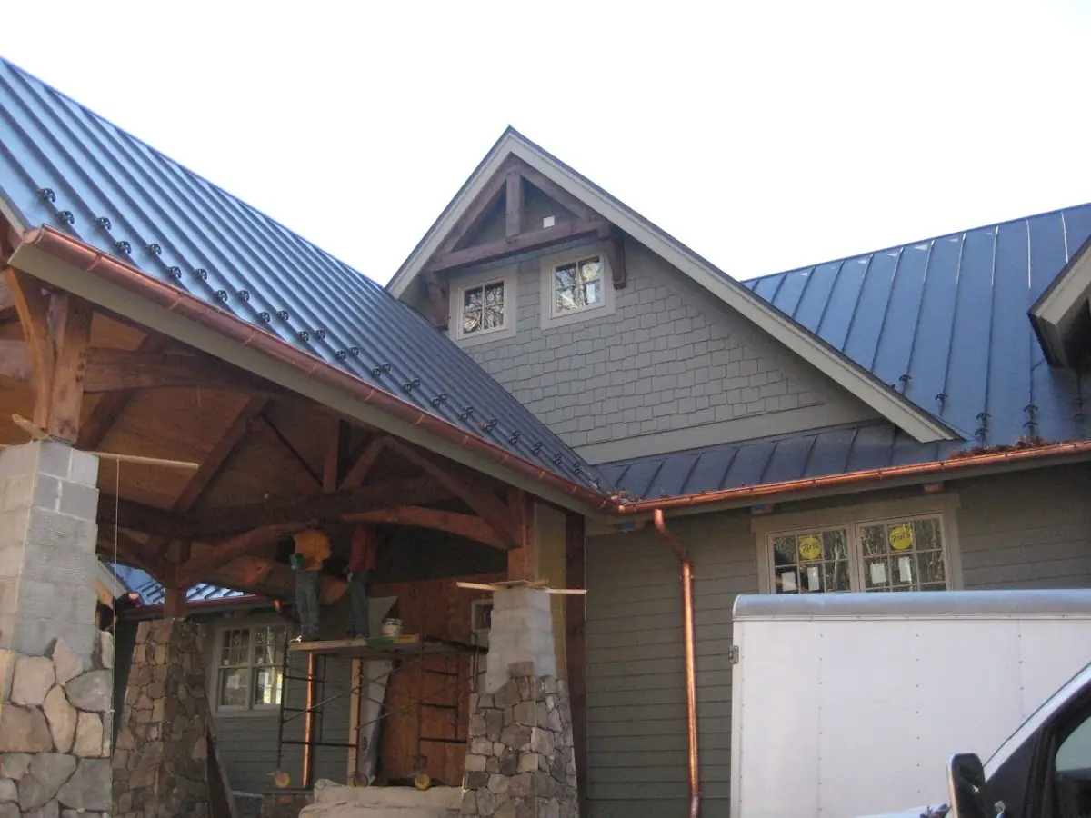 Craftsman Roofing team delivering quality roofing work in Silver Lake